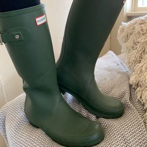 Original Green Hunter Rain Boot Size 9